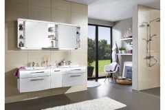 Linea von puris - Badezimmer in Weiß