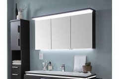 Cool-Line von puris - Badezimmer Weiß mit Glaswaschtisch